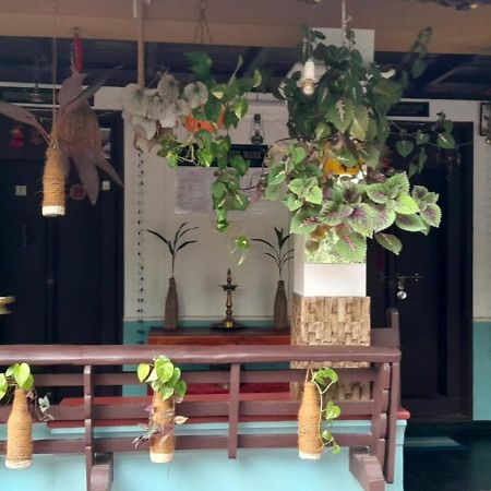 Kenoth Thaliyil Mana, Heritage Homestay Payyannur Exterior photo